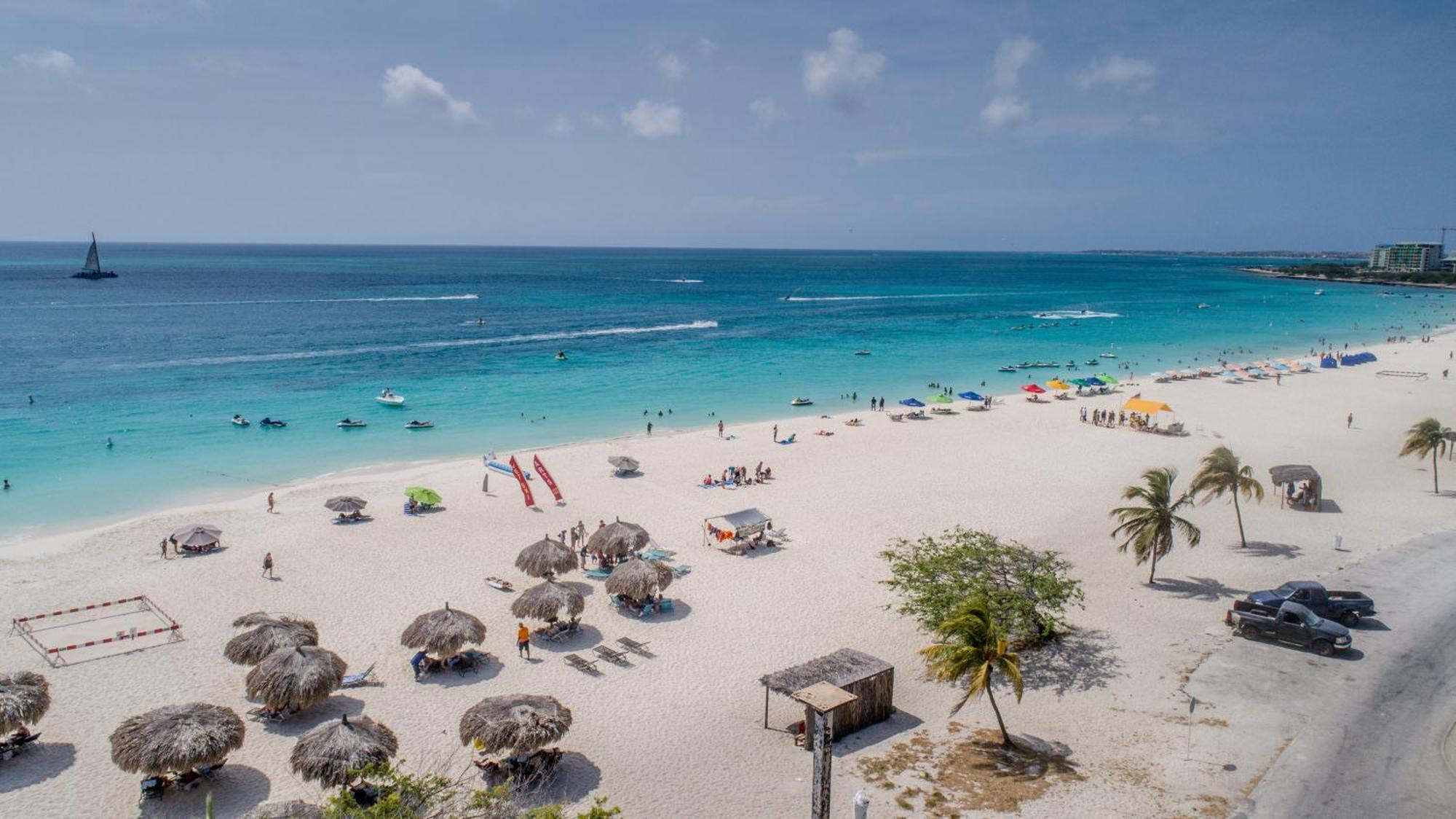 MVC Eagle Beach Palm Beach Esterno foto