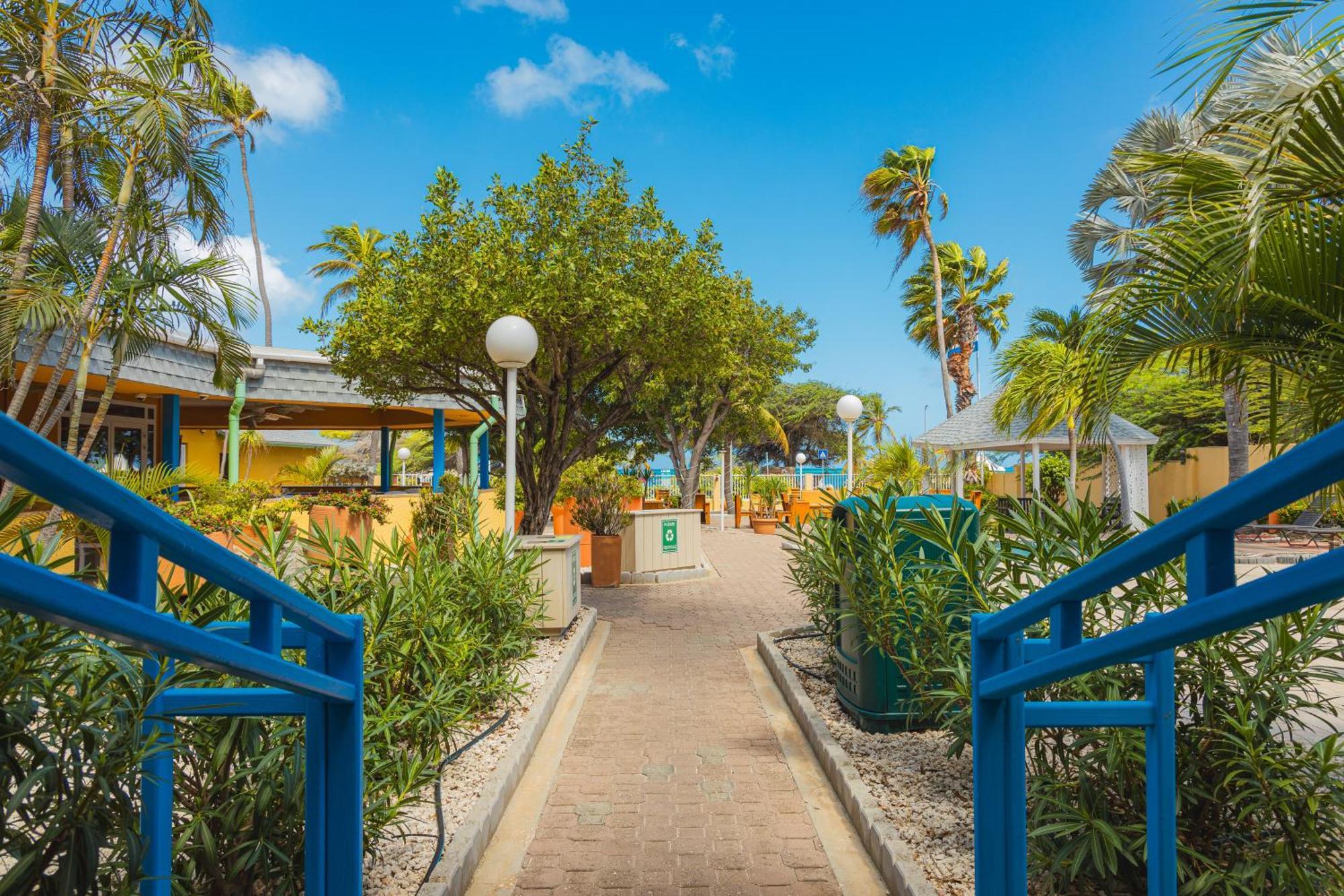 MVC Eagle Beach Palm Beach Esterno foto